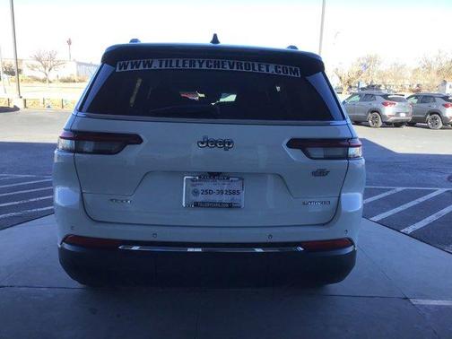 2023 Jeep Grand Cherokee L Laredo