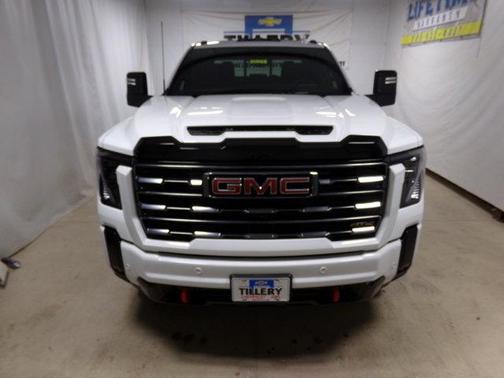 2026 GMC Sierra 2500 AT4