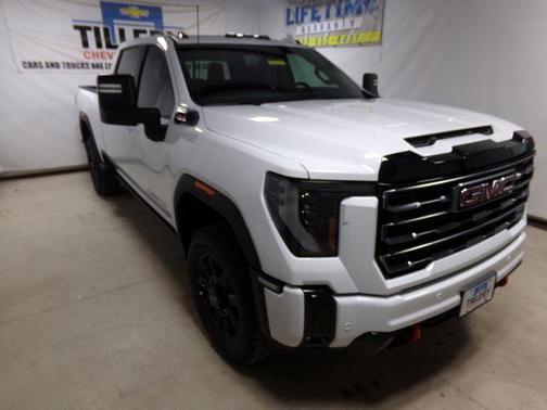 2026 GMC Sierra 2500 AT4