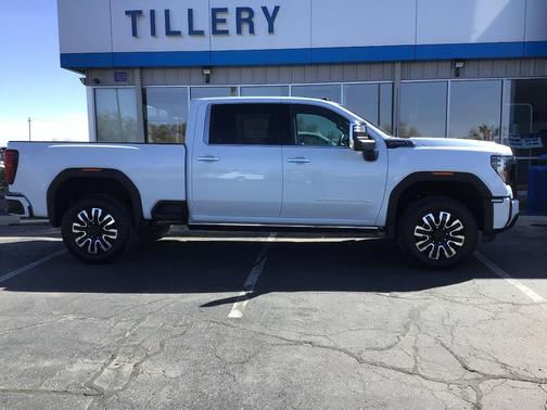 Glacier White 2026 GMC Sierra 2500 Denali Ultimate