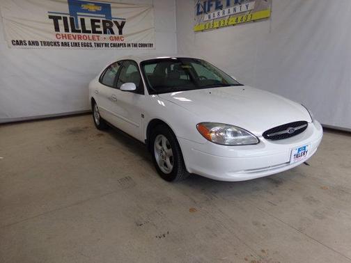 2002 Ford Taurus SES