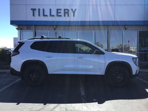 Glacier White 2026 GMC Acadia AT4