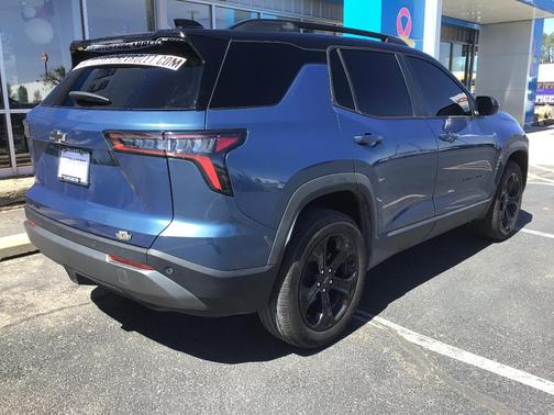 Lakeshore Blue Metallic 2025 Chevrolet Equinox LT