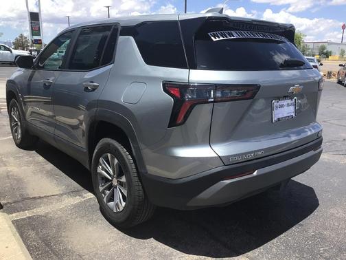 Black 2025 Chevrolet Equinox LT