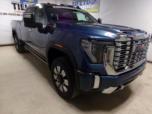 2025 GMC Sierra 2500 Denali