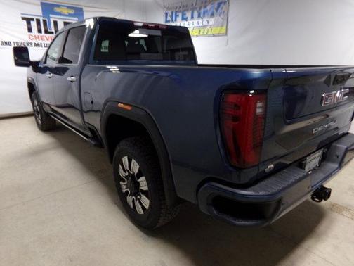 2025 GMC Sierra 2500 Denali