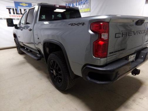 2025 Chevrolet Silverado 2500 Custom
