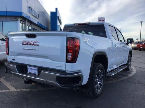 2026 GMC Sierra 1500 SLE