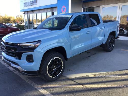 Metallic 2026 Chevrolet Colorado Z71