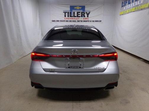 2021 Toyota Avalon Limited