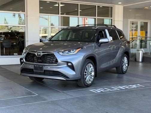 2026 Toyota Highlander Platinum