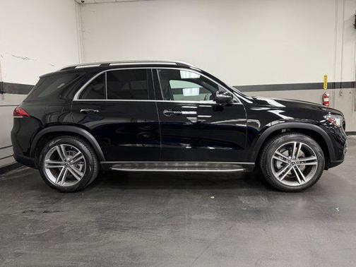 2022 Mercedes-Benz GLE 350 Base