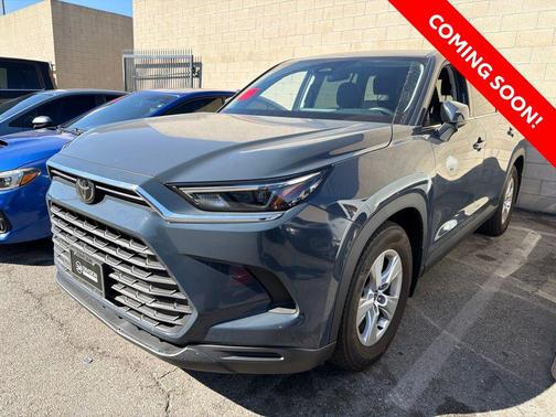 Storm Cloud 2025 Toyota Highlander LE