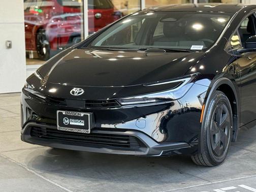 2026 Toyota Prius LE