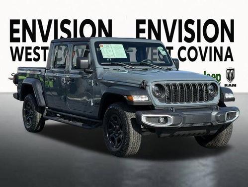 2024 Jeep Gladiator Sport