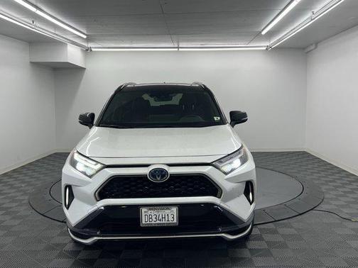 2024 Toyota RAV4 Prime XSE