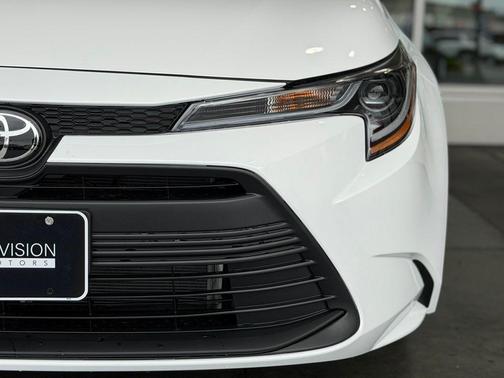 Ice Cap 2026 Toyota Corolla LE