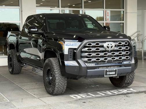 2024 Toyota Tundra Platinum