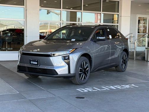 2026 Toyota bZ XLE Plus