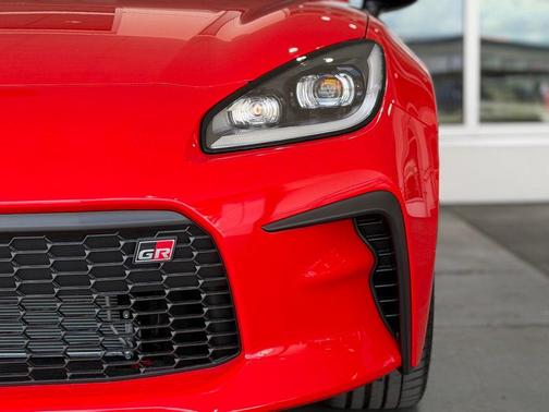 Track bRed 2026 Toyota GR86 Base