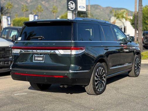 2024 Lincoln Navigator Black Label
