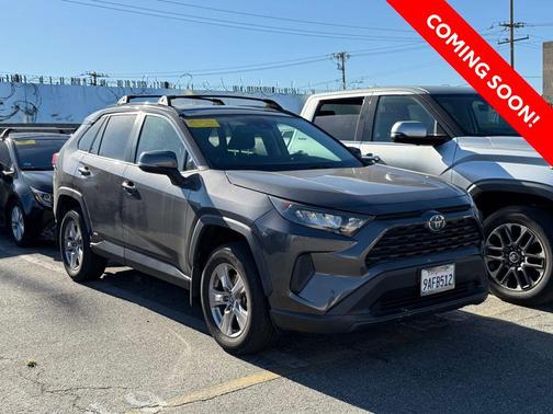 2022 Toyota RAV4 Hybrid LE