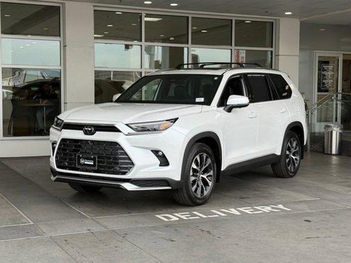2026 Toyota Grand Highlander Hybrid Limited MAX