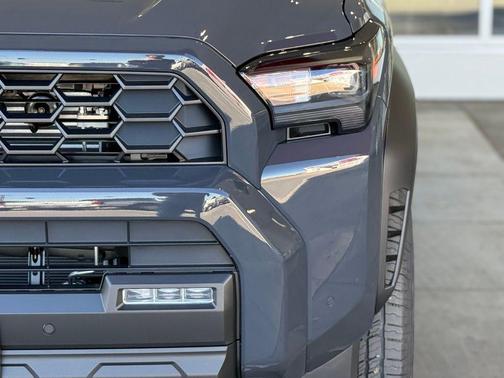 2025 Toyota 4Runner TRD Off Road Premium