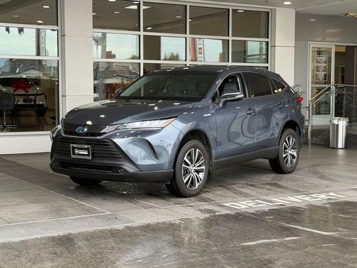 2021 Toyota Venza LE