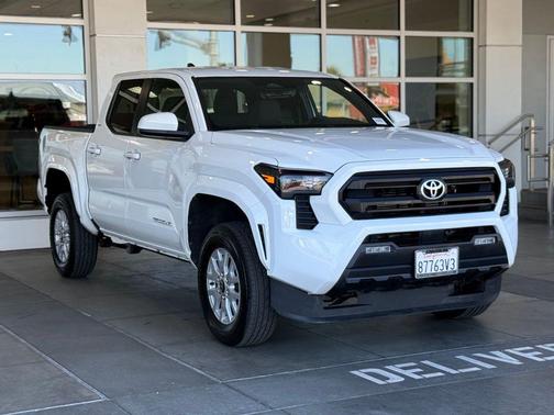 2024 Toyota Tacoma SR5