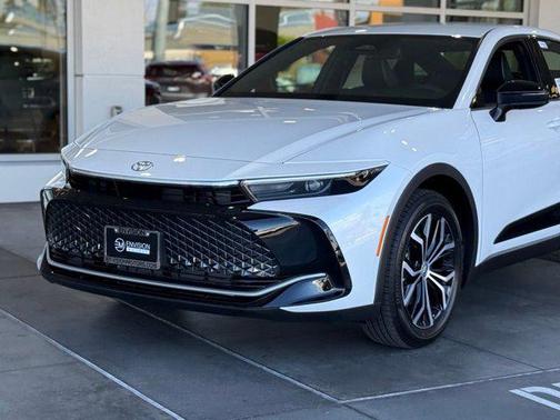 2026 Toyota Crown XLE