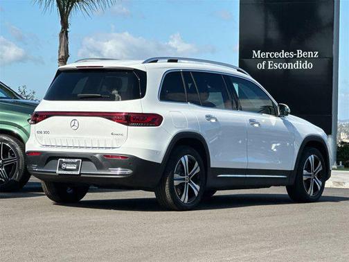 2023 Mercedes-Benz EQB 300 4MATIC