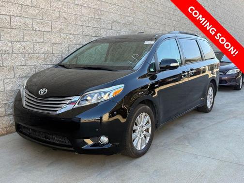 Midnight Black Metallic 2017 Toyota Sienna Limited