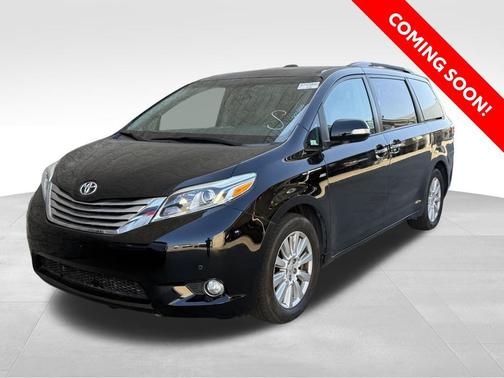 Midnight Black Metallic 2017 Toyota Sienna Limited