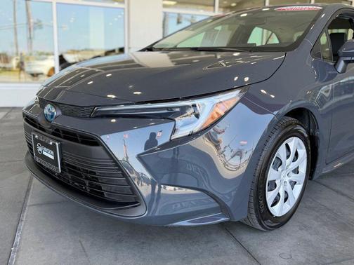 Underground 2025 Toyota Corolla Hybrid LE