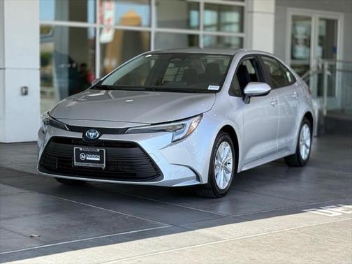 2025 Toyota Corolla Hybrid LE