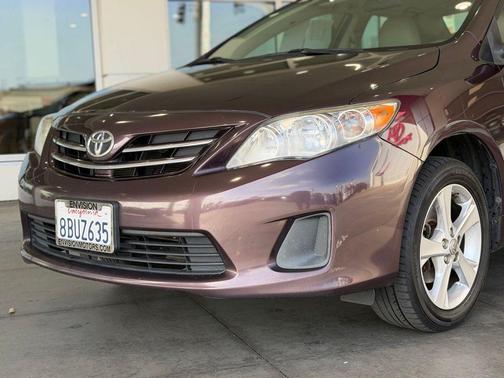 Black Currant Metallic 2013 Toyota Corolla LE