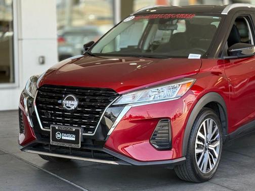 2023 Nissan Kicks SV