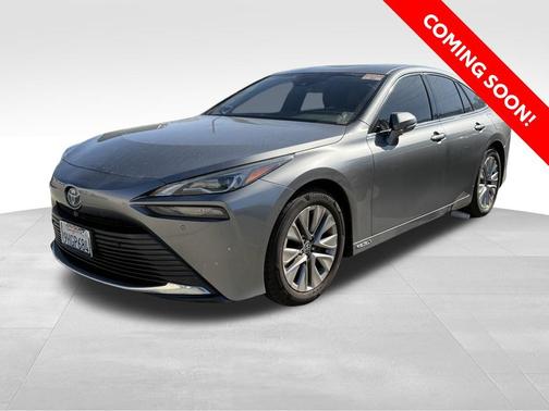 2022 Toyota Mirai Base