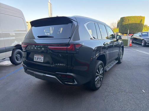 2024 Lexus LX 600 Premium