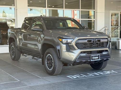 2025 Toyota Tacoma TRD Off-Road