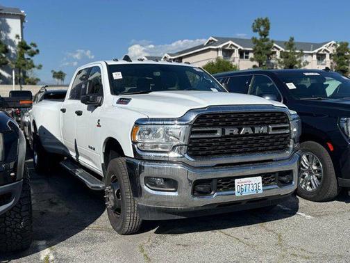 2024 RAM 3500 Big Horn Crew Cab 4x4 8' Box