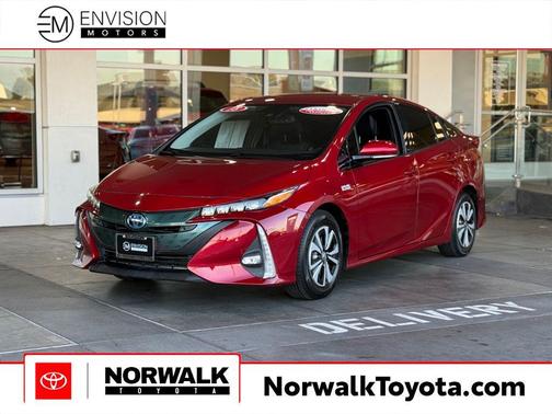 Hypersonic Red 2018 Toyota Prius Prime Advanced