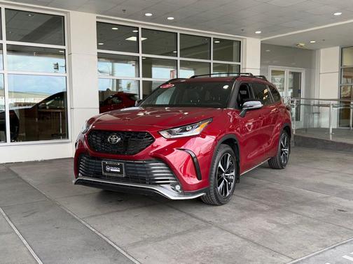 Ruby Flare Pearl 2021 Toyota Highlander XSE