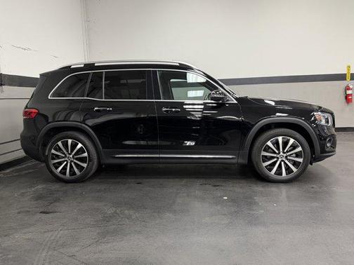 2022 Mercedes-Benz GLB 250 Base