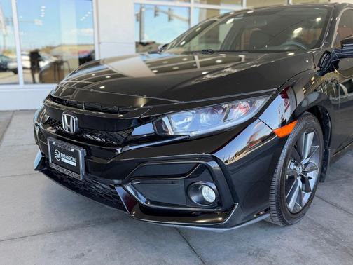 Crystal Black Pearl 2021 Honda Civic EX