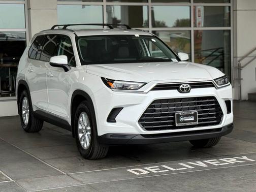2026 Toyota Grand Highlander Hybrid XLE