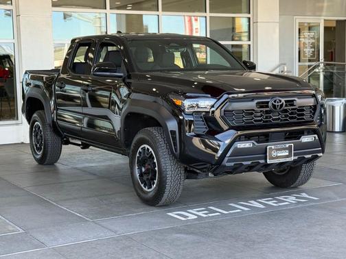 2025 Toyota Tacoma TRD Off-Road