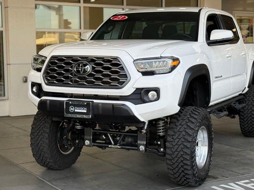 2023 Toyota Tacoma TRD Off Road