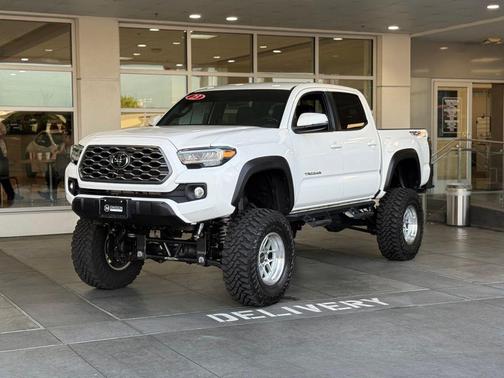 2023 Toyota Tacoma TRD Off Road